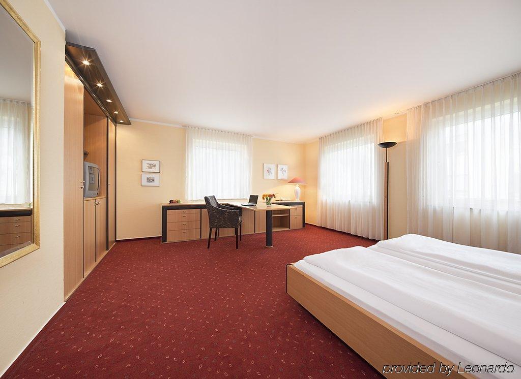 Comfort Hotel Ulm/Blaustein Esterno foto