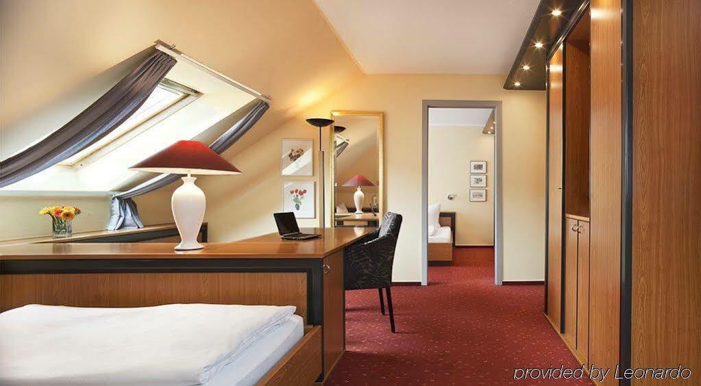Comfort Hotel Ulm/Blaustein Esterno foto